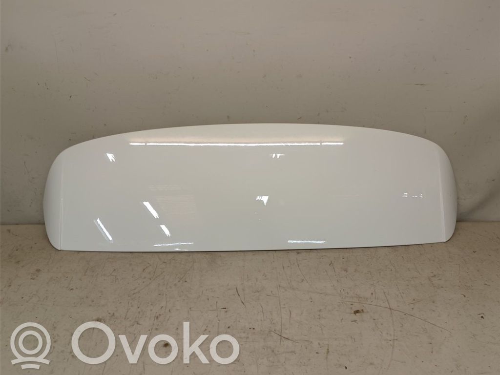 Volkswagen Golf VIII Spojler klapy tylnej / bagażnika 