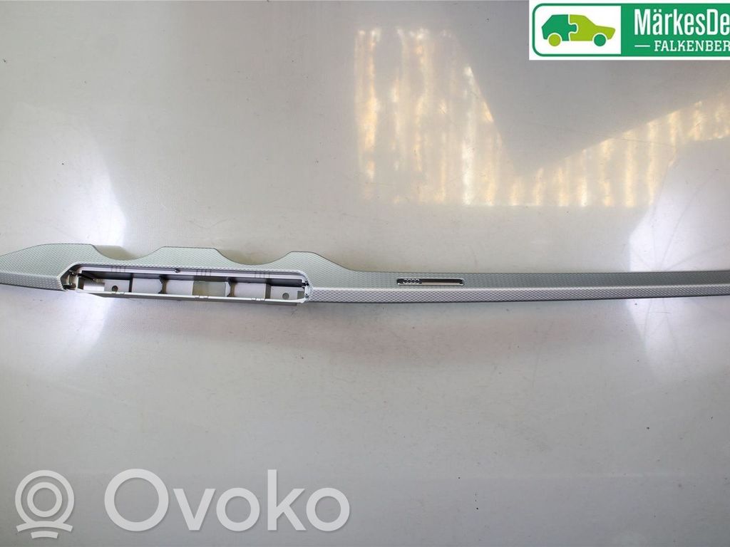 Audi Q2 - Dashboard glove box trim 