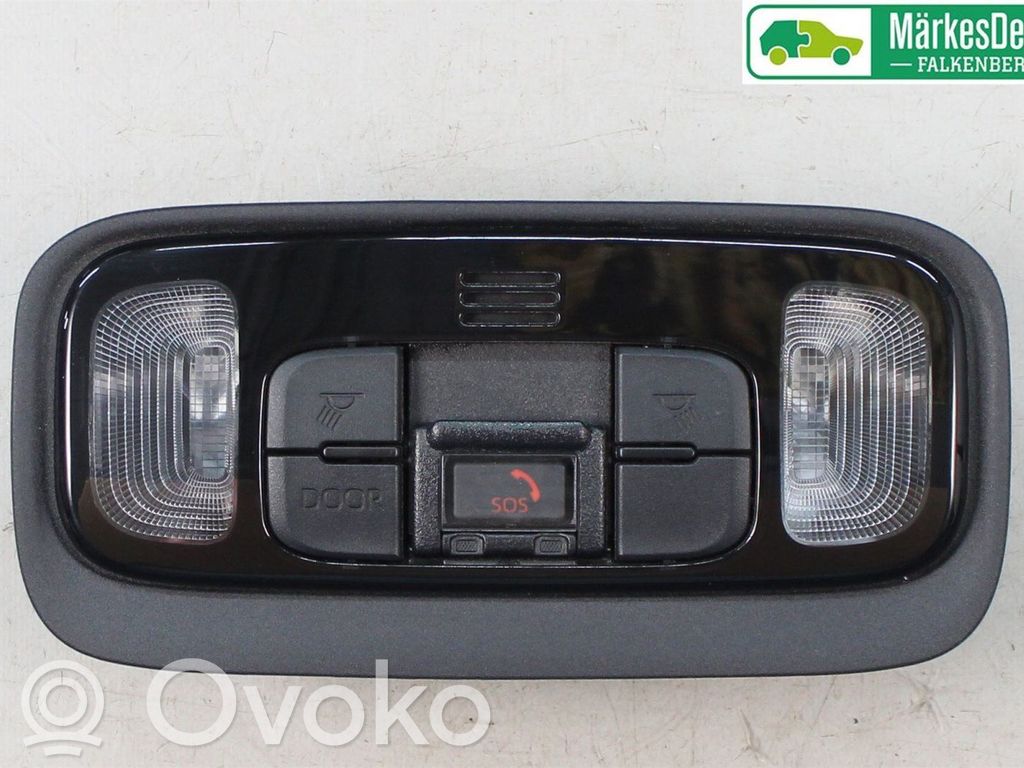 Toyota Yaris XP210 Inne oświetlenie wnętrza kabiny 