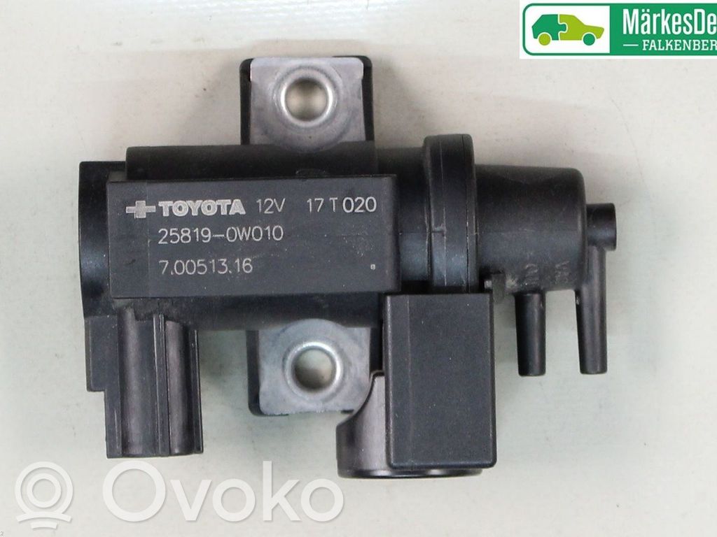 Toyota Auris E180 Válvula de vacío 