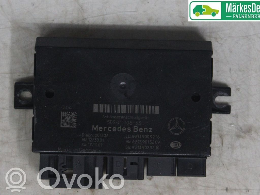 Mercedes-Benz E W213 Centralina/modulo rimorchio barra di traino