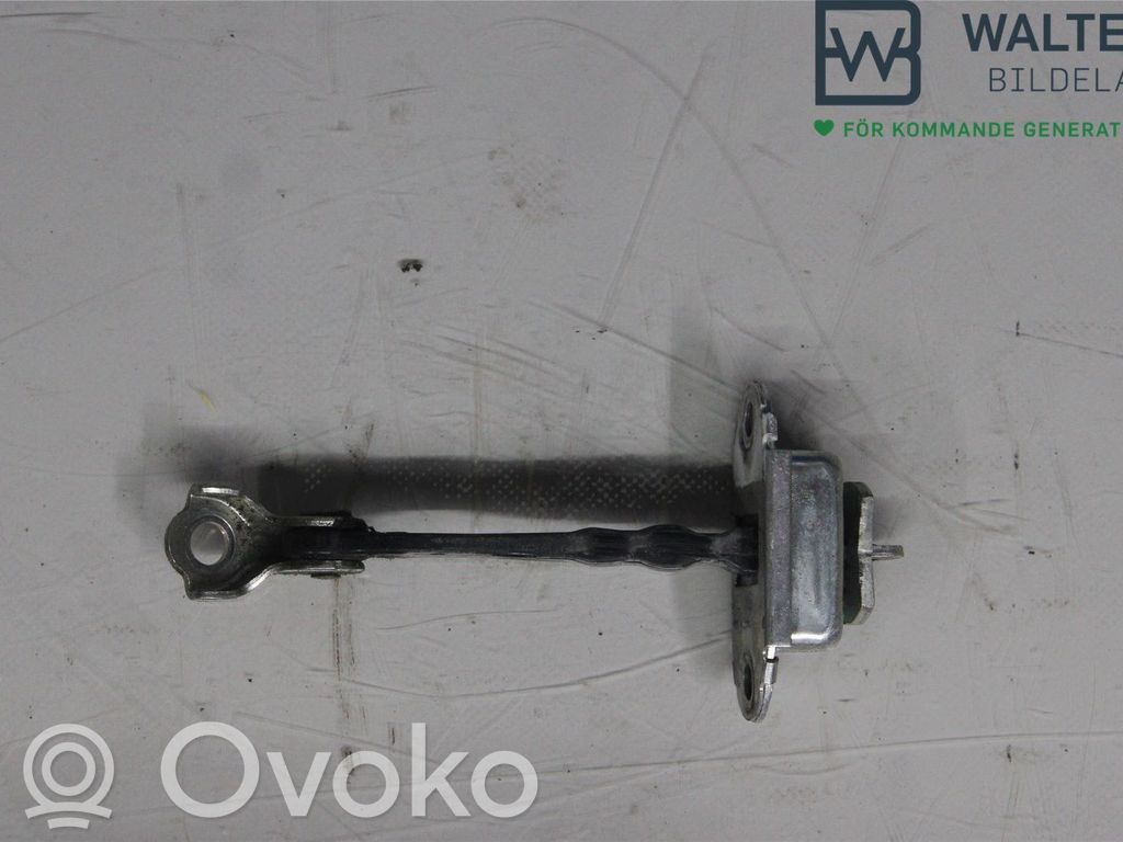 Nissan NV200 Etuoven pidätin 