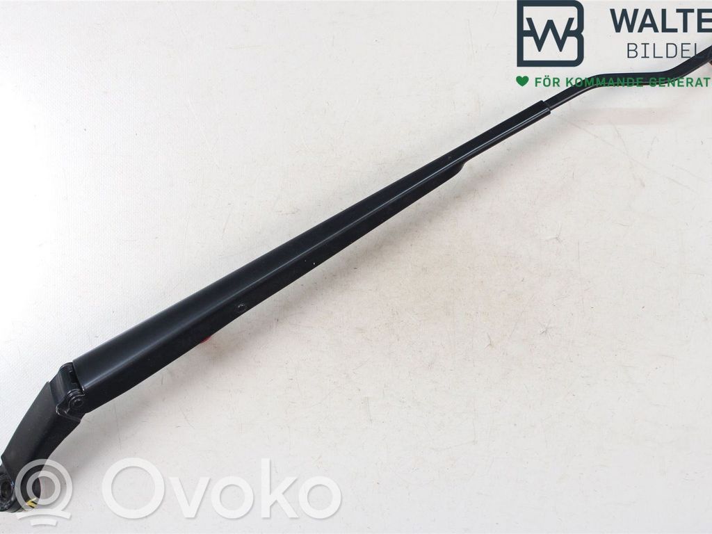 Toyota Yaris XP210 Bras d'essuie-glace avant 