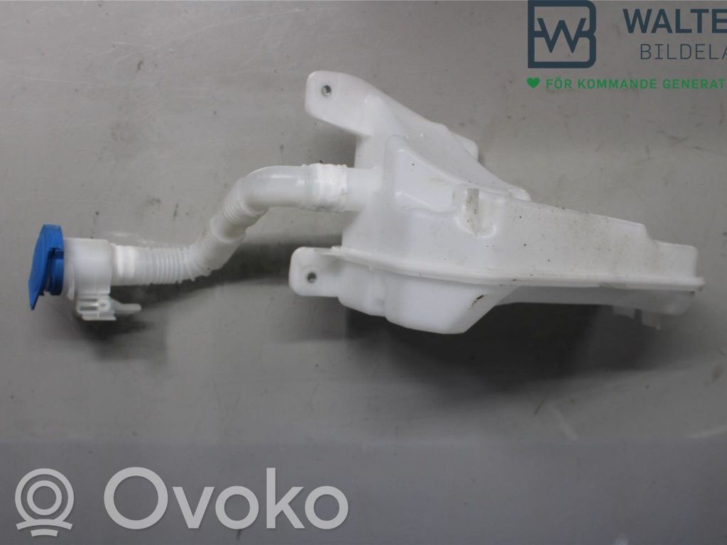 Volkswagen Golf VIII Tuulilasinpesimen nestesäiliö 