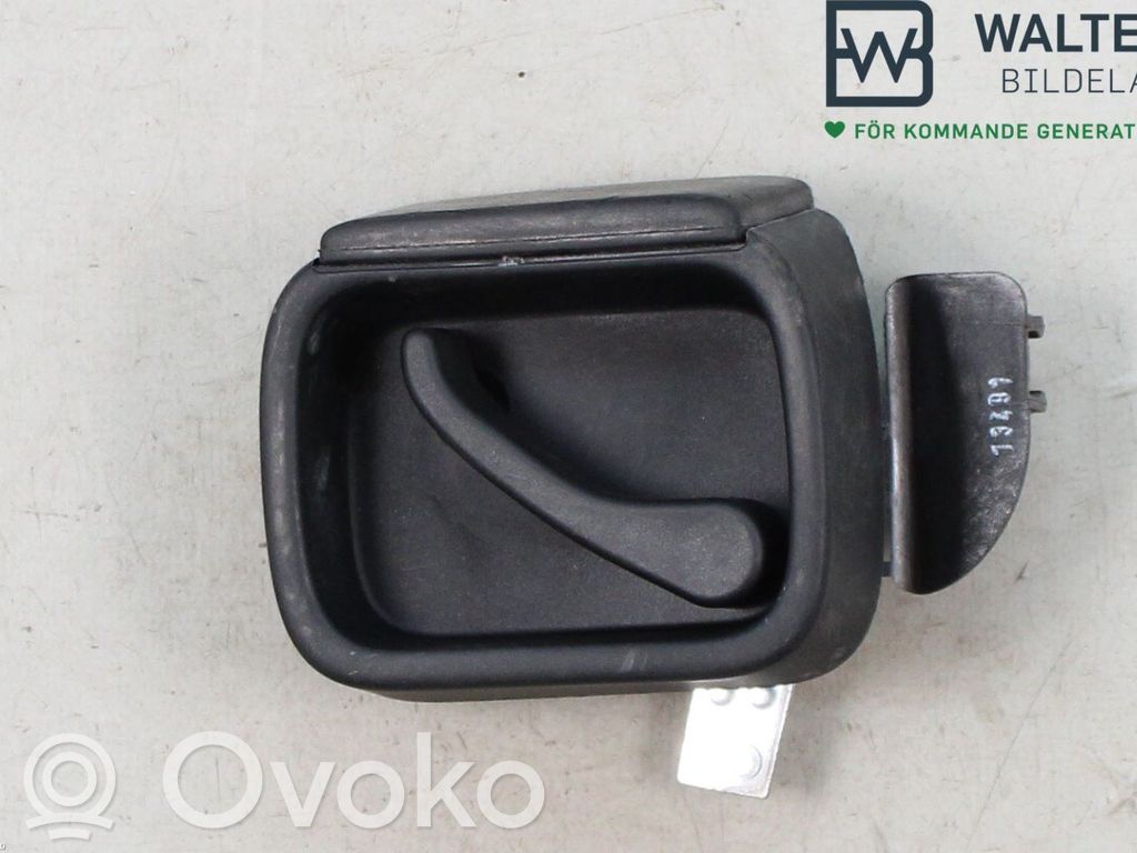 Volkswagen Caddy Klamka wewnętrzna drzwi przednich 