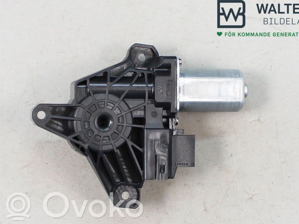 Mercedes-Benz C W205 Motorino alzacristalli della portiera posteriore