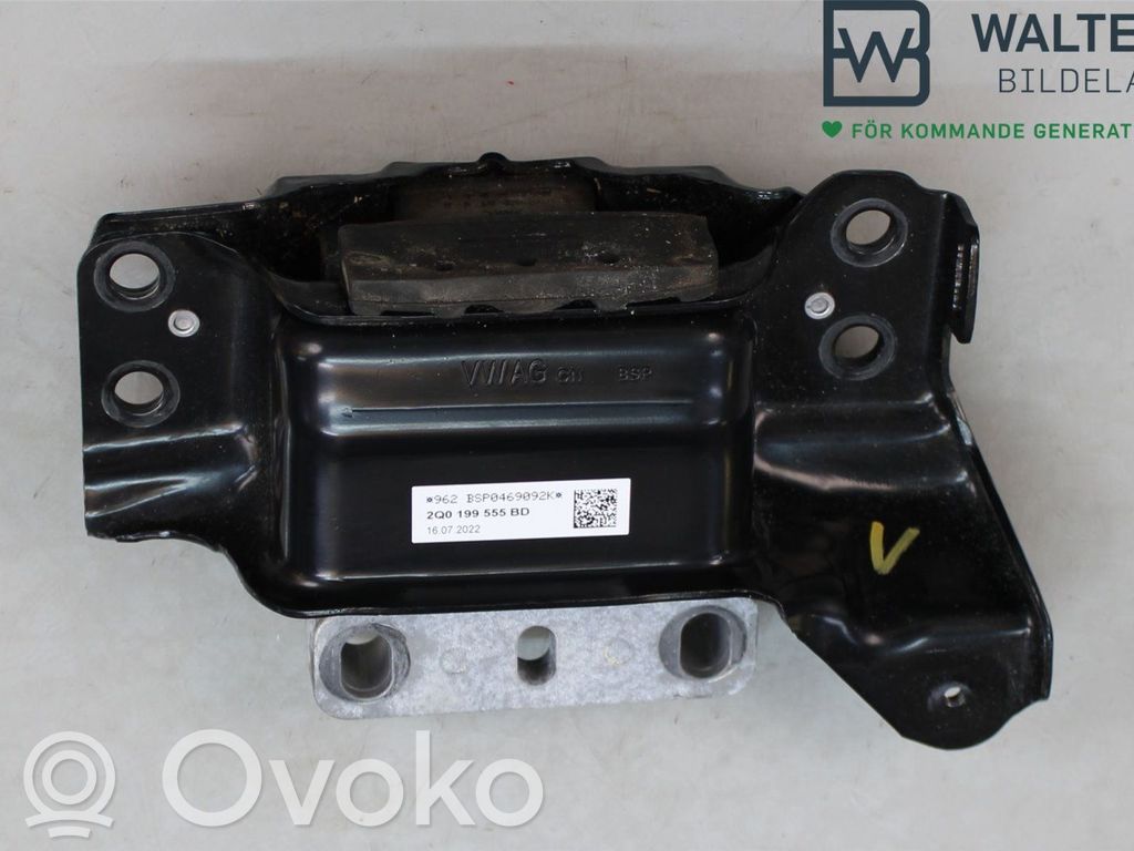 Volkswagen Taigo Engine mounting bracket 