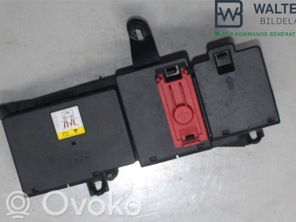 Audi Q8 Fuse module 