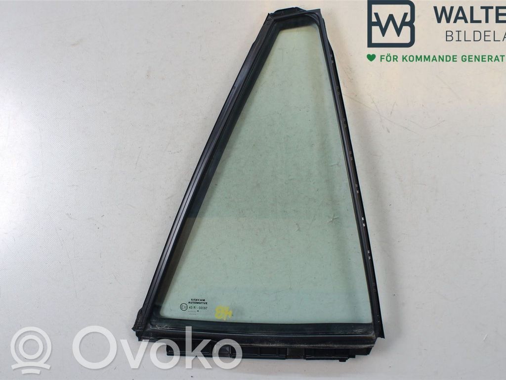 Toyota Corolla E210 E21 Ventanilla de ventilación de la puerta trasera 