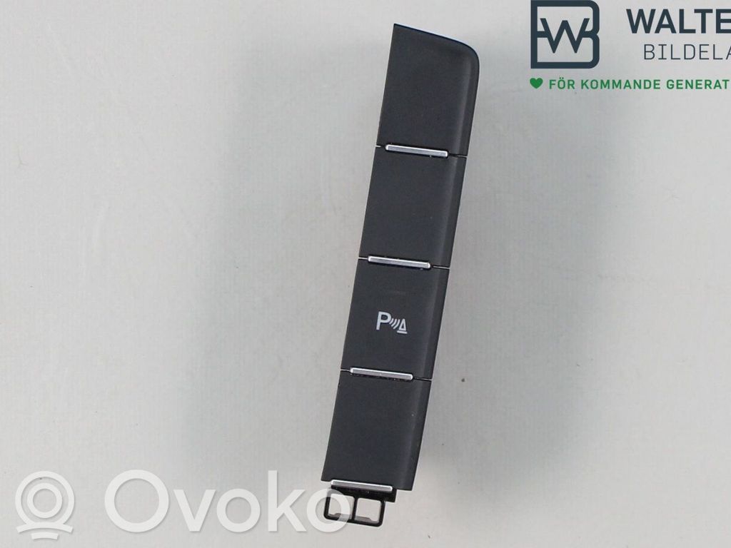 Volkswagen PASSAT B8 Interruptor del sensor de aparcamiento (PDC) 