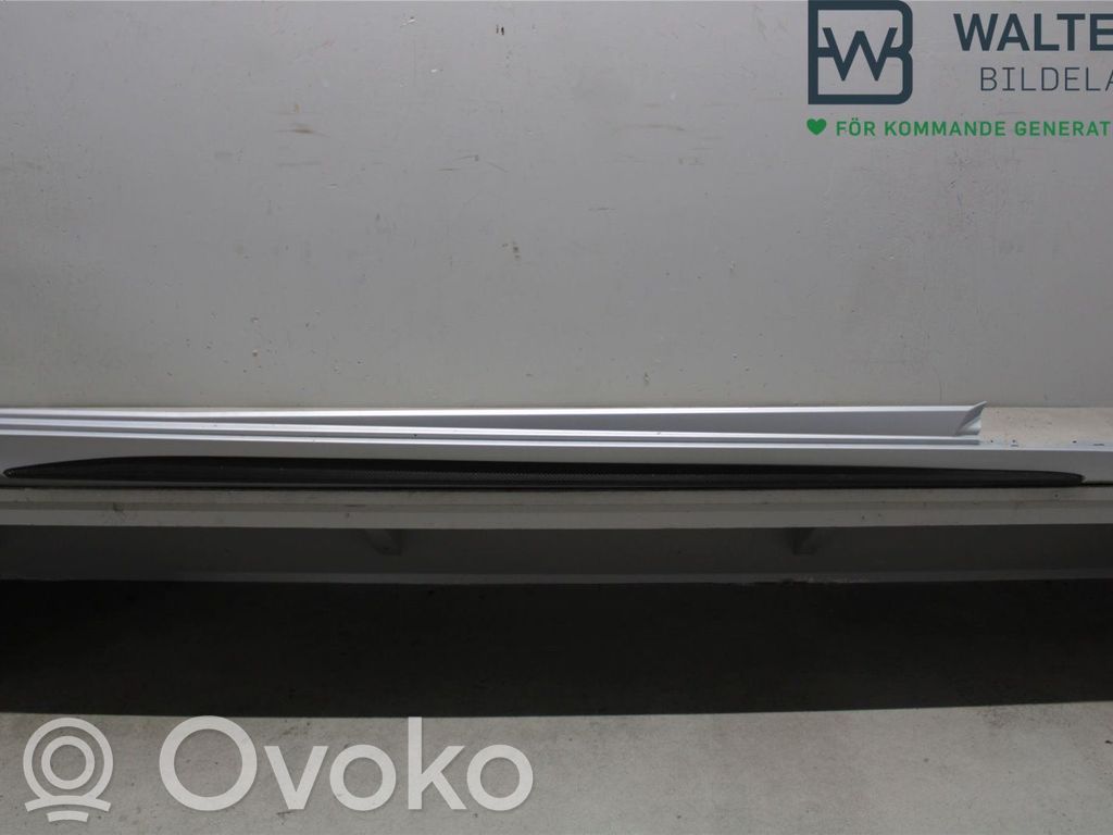 Mercedes-Benz C W205 Próg