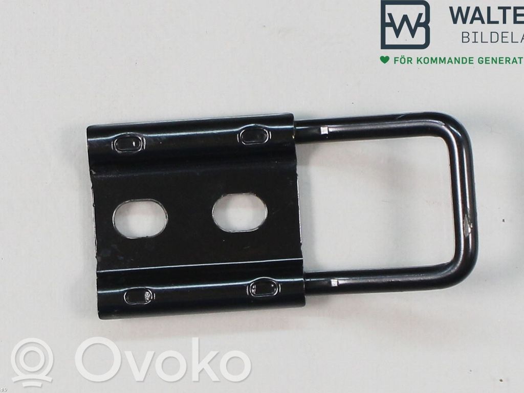 Opel Combo E Takaoven lukko 
