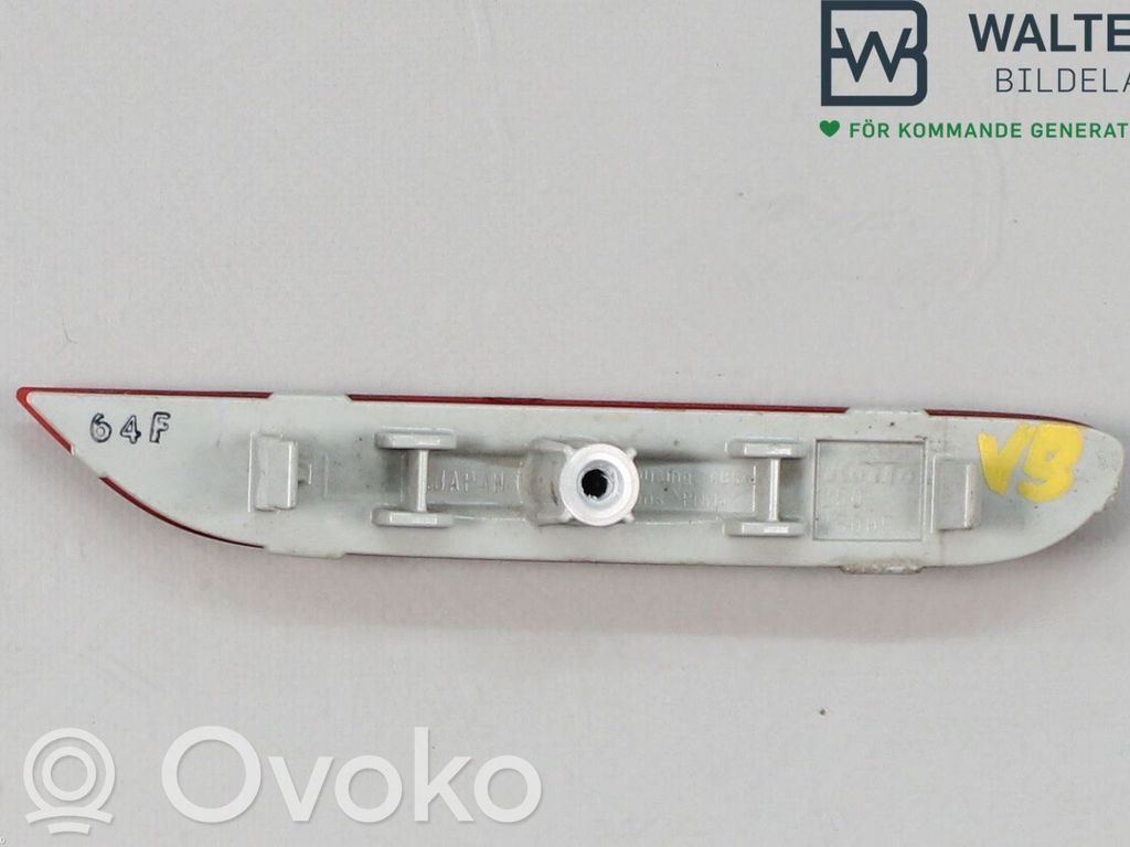 Nissan Qashqai Reflector spate 