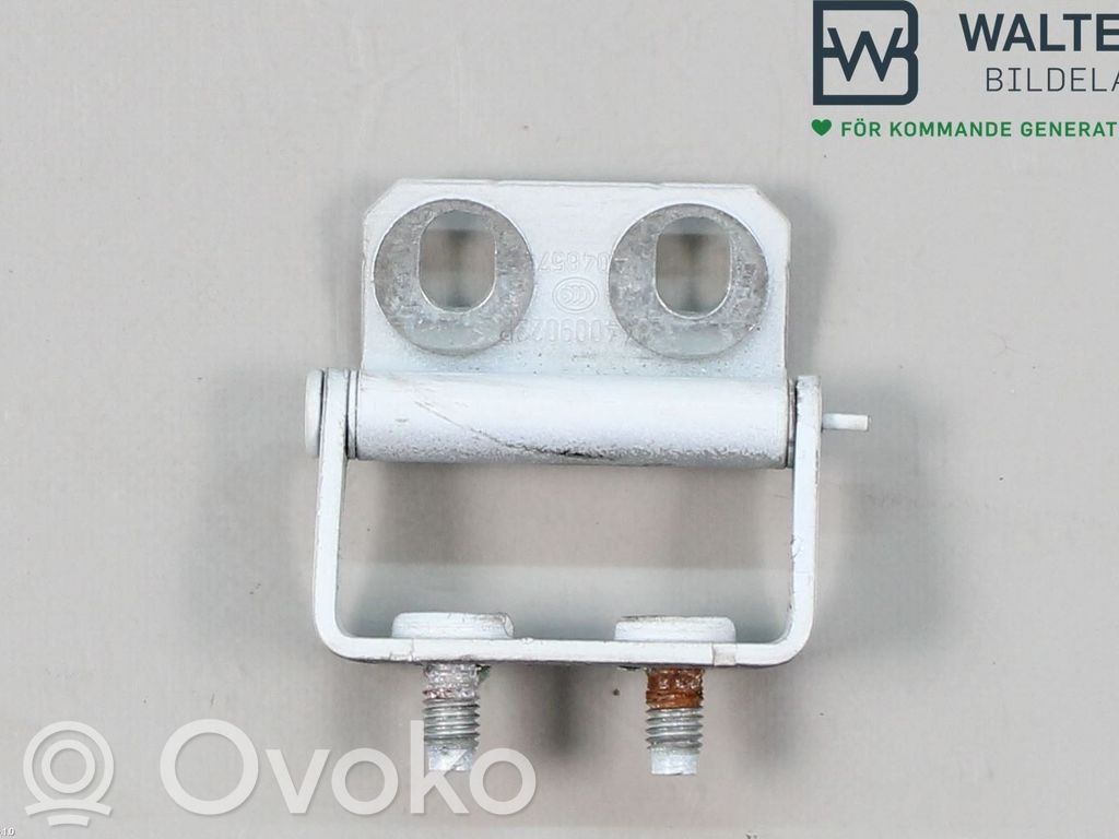 Renault Kadjar Tailgate/trunk/boot hinge 