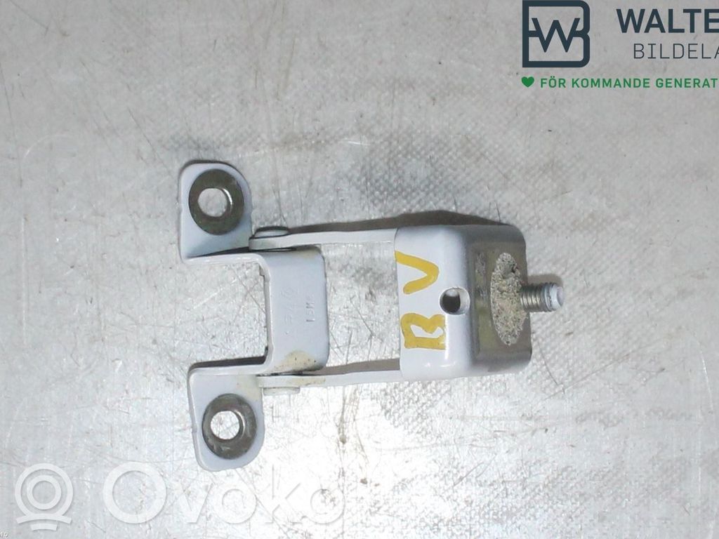 Renault Clio IV Tailgate/trunk/boot hinge 