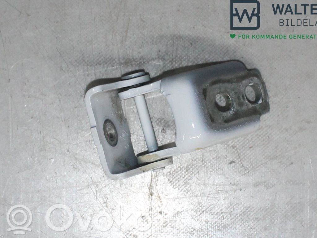 Renault Clio IV Rear door lower hinge 