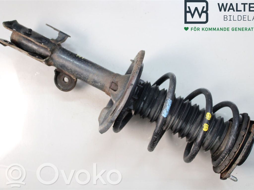 Toyota RAV 4 (XA40) Amortyzator osi przedniej ze sprężyną 