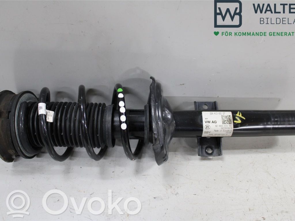 Skoda Fabia Mk4 (6VA) Amortyzator osi przedniej ze sprężyną 
