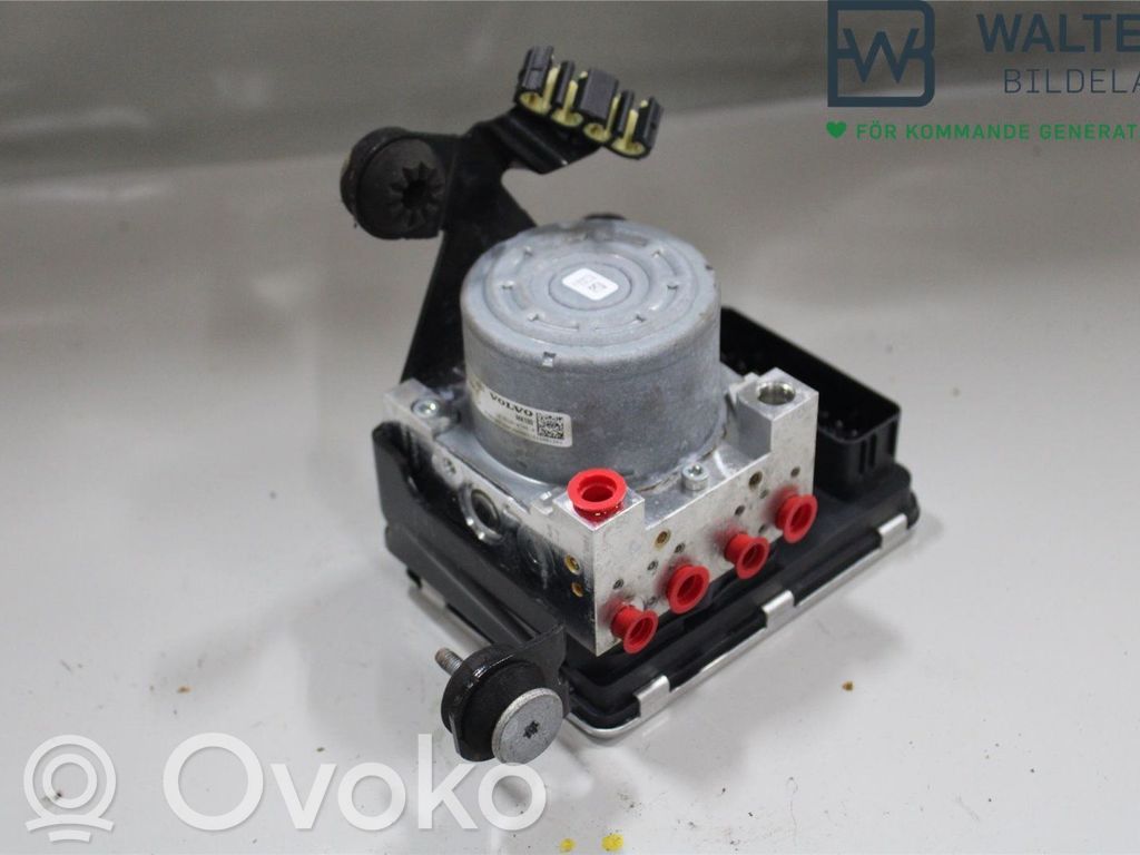 Volvo XC90 ABS Blokas 