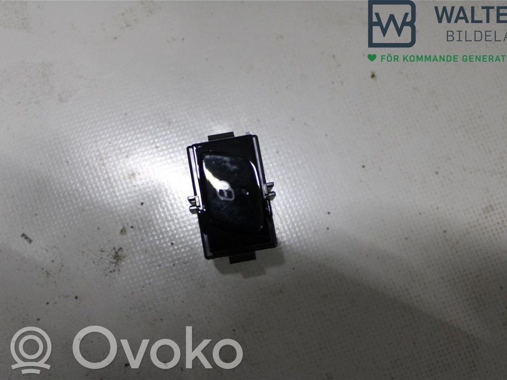 Volvo XC90 Central locking switch button 