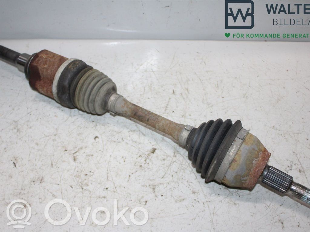 Ford Focus Priekinis pusašis 