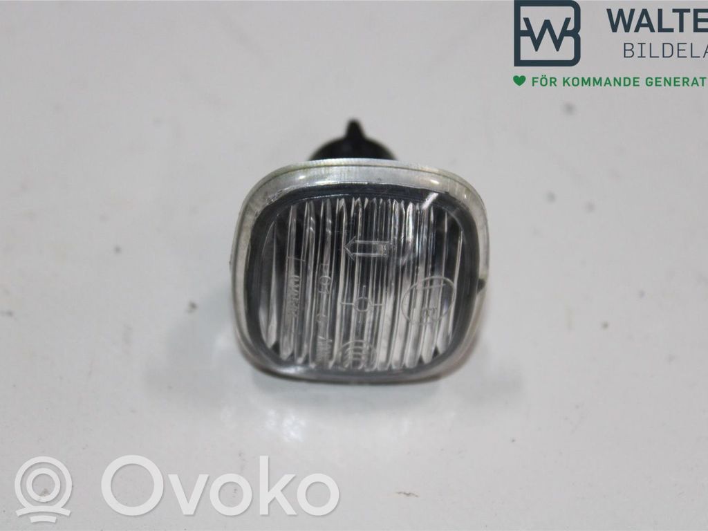 Skoda Fabia Mk2 (5J) Semnalizator bară față 