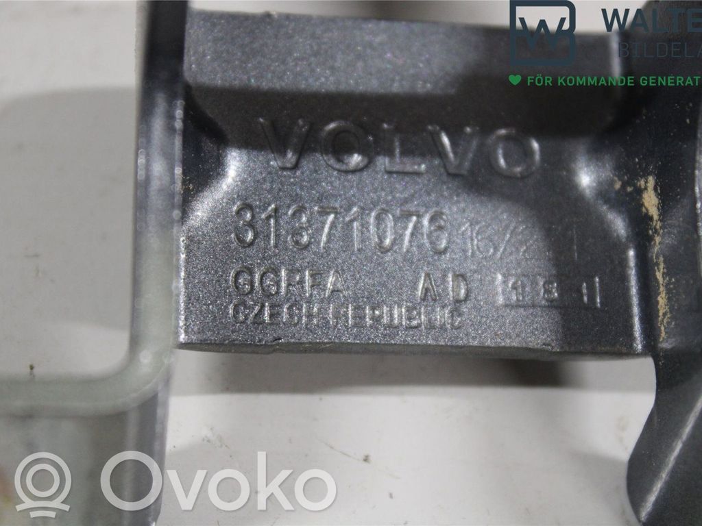 Volvo XC90 Tailgate/trunk/boot hinge 