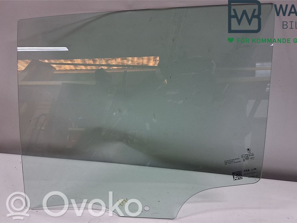 Skoda Fabia Mk4 (6VA) Luna de la puerta trasera