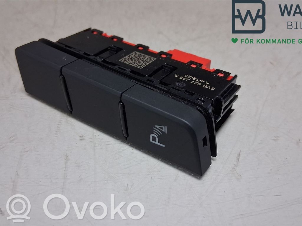 Skoda Fabia Mk4 (6VA) Interruptor del sensor de aparcamiento (PDC)