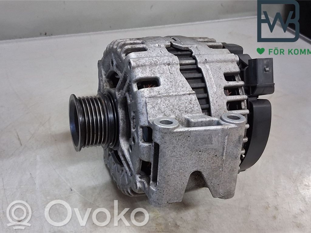 Mercedes-Benz C W204 Alternator 