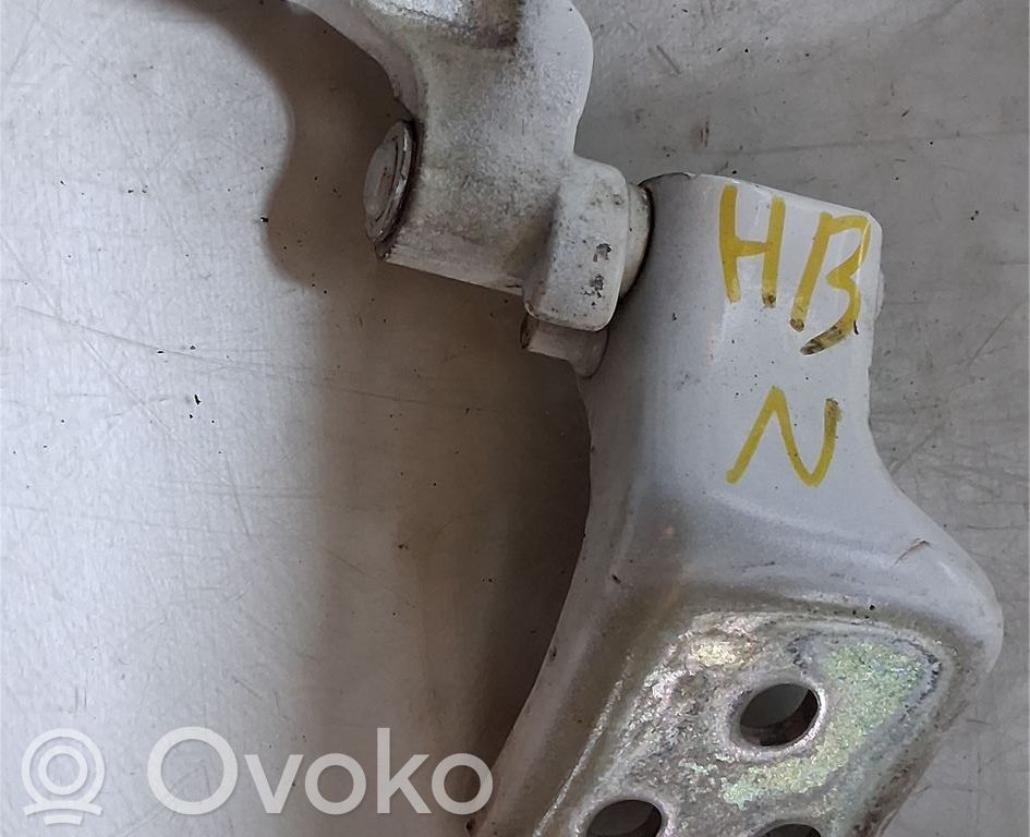 Peugeot Partner III Bisagra inferior de la puerta trasera 