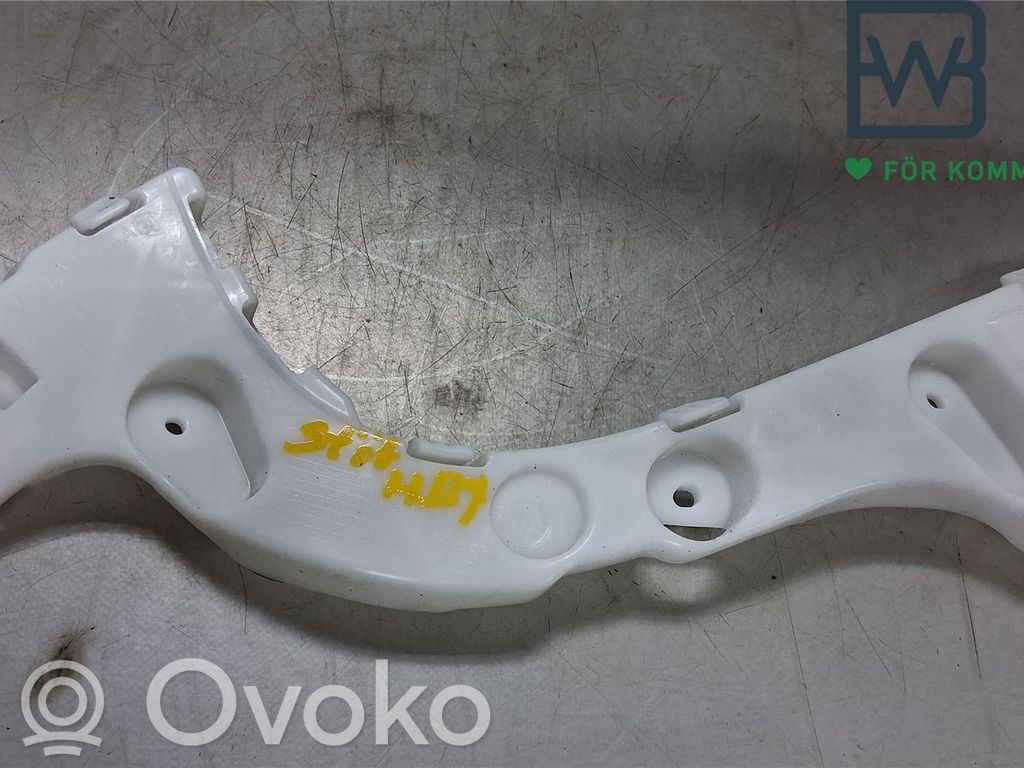 Ford Focus Uchwyt / Mocowanie zderzaka tylnego 