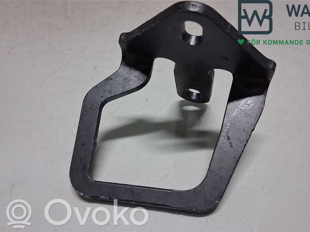 Mercedes-Benz A W177 Cârlig/încuietoare capotă motor 