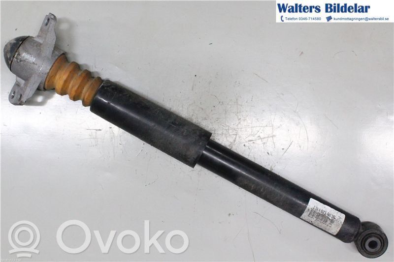 Volkswagen PASSAT B7 Amortyzator tylny 