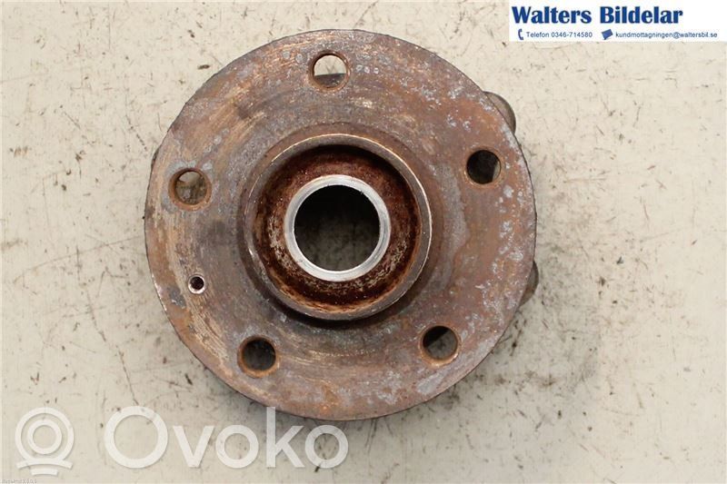 Audi A5 8T 8F Achsschenkel vorne