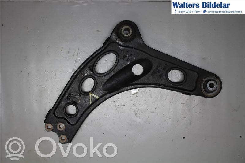 Opel Vivaro Querlenker Achsschenkel vorne 