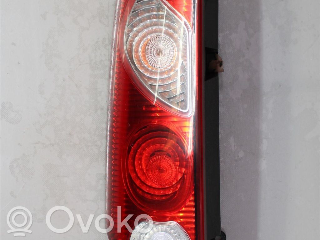 Renault Kangoo II Luci posteriori 