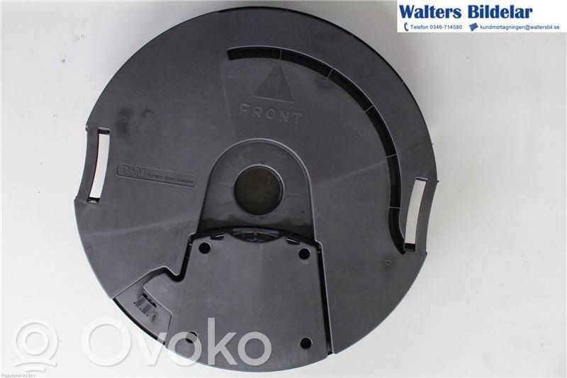 Audi Q2 - Subwoofer 