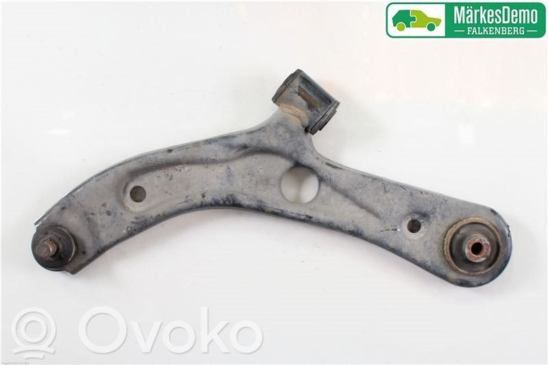 Suzuki Splash Querlenker Achsschenkel vorne 