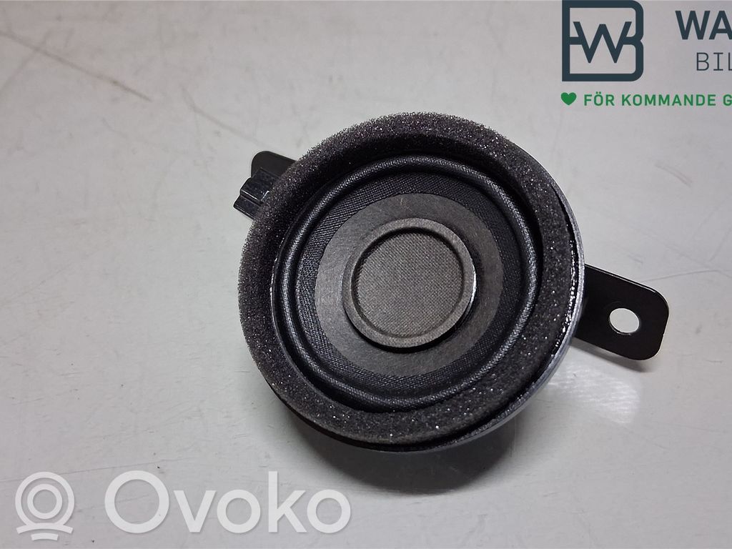 Audi Q8 Front door speaker 