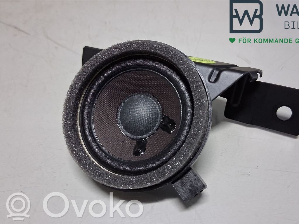 Audi Q8 Headliner speaker 