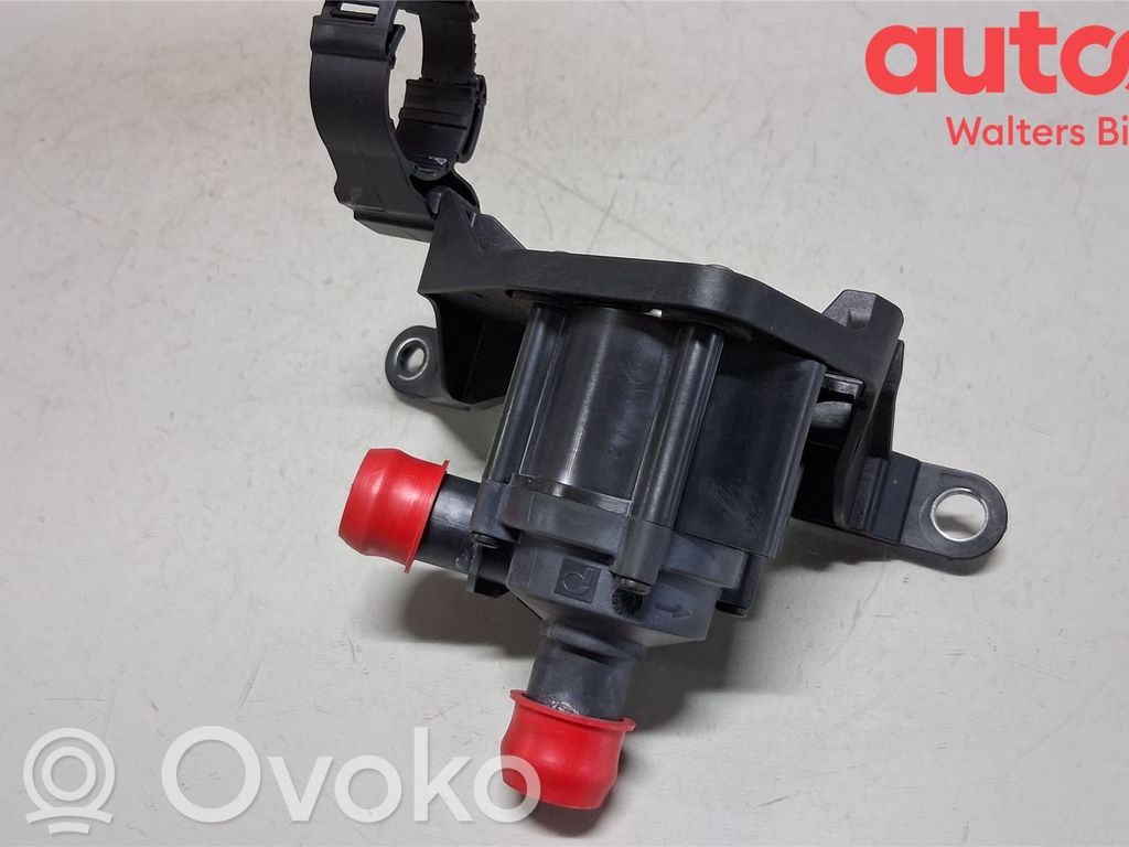 Audi A3 S3 8V Pompa cyrkulacji / obiegu wody 