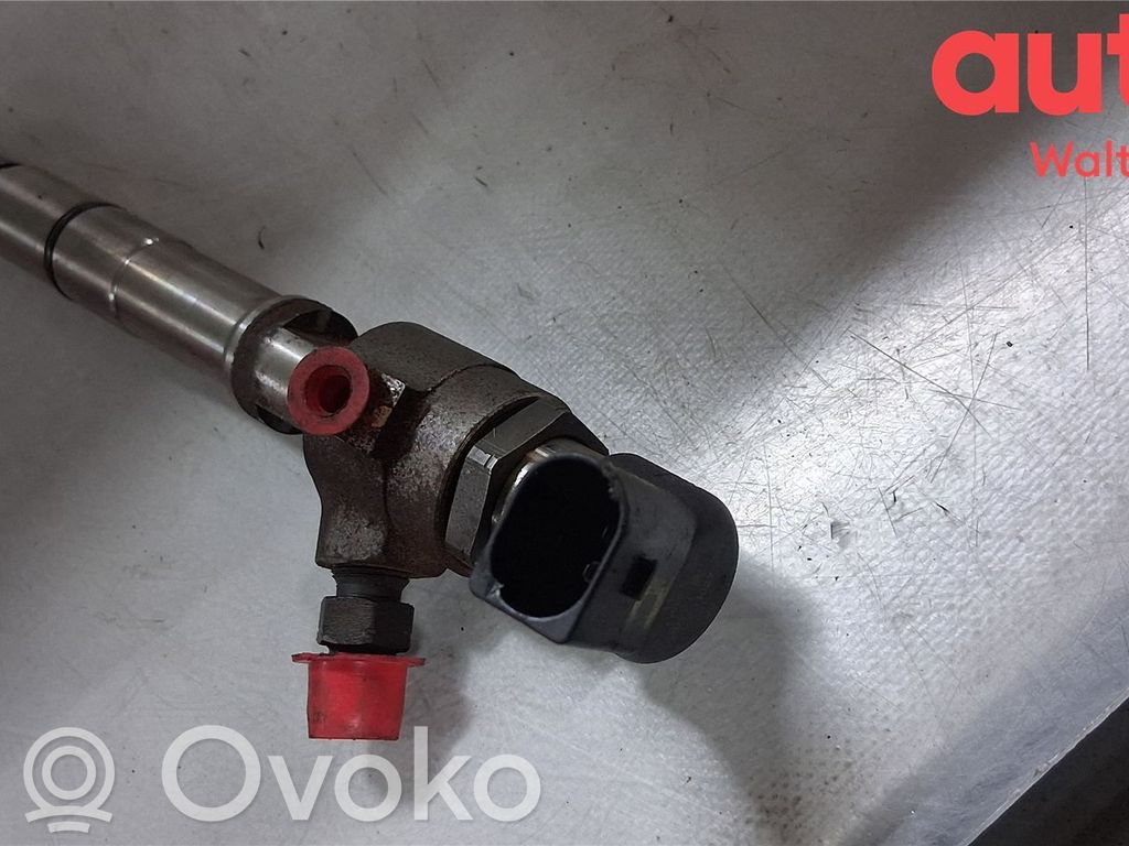 Volkswagen Golf VI Injector combustibil 