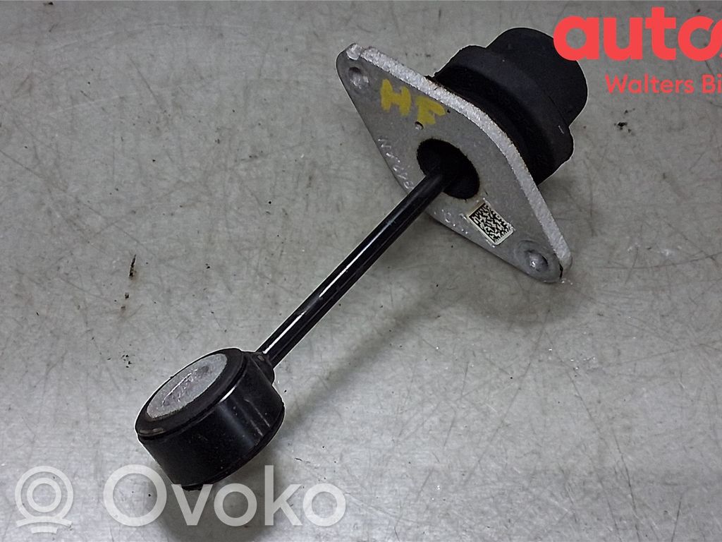 Audi A6 S6 C8 4K Engine mount bracket 