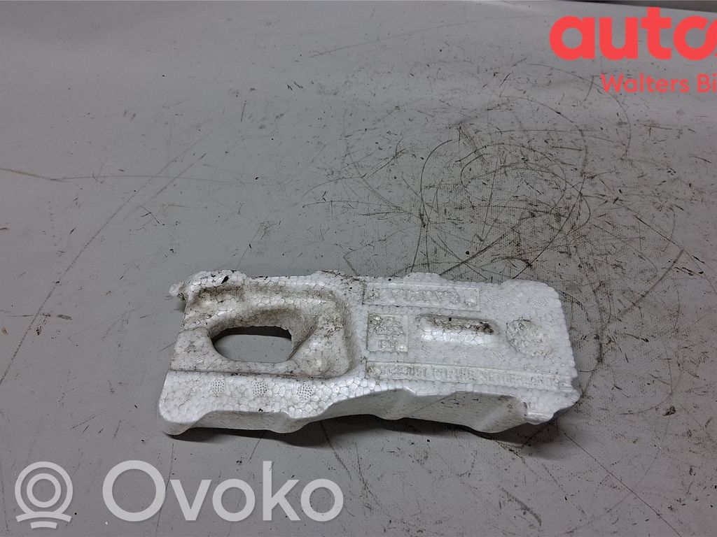 Volvo V40 Front bumper foam support bar 
