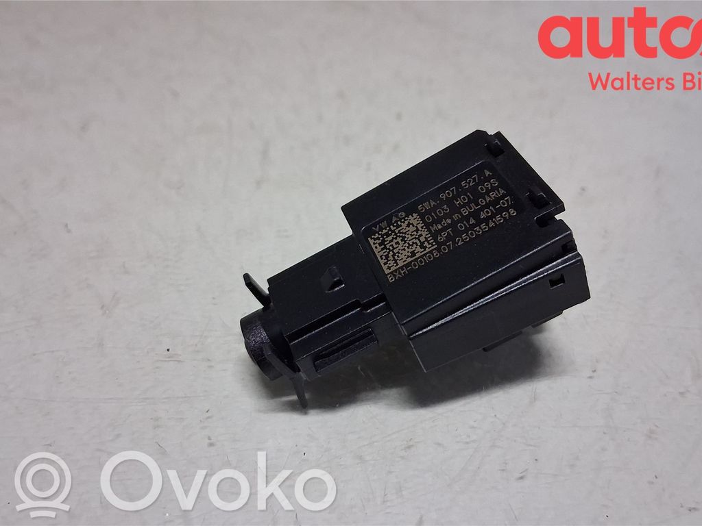 Volkswagen Golf VIII Sensore temperatura interna