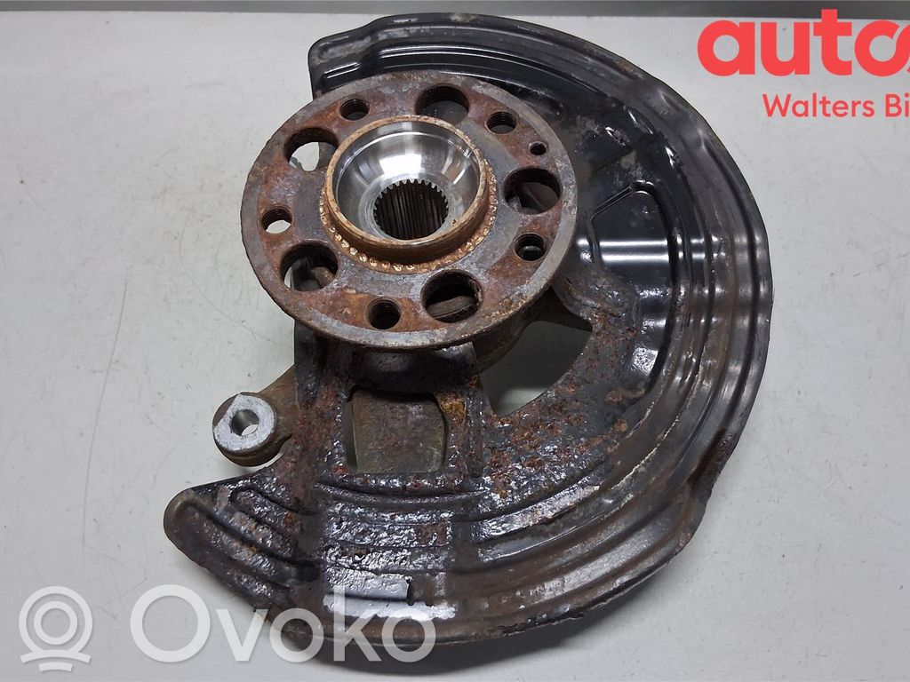 Mercedes-Benz A W176 Fuso a snodo con mozzo ruota anteriore