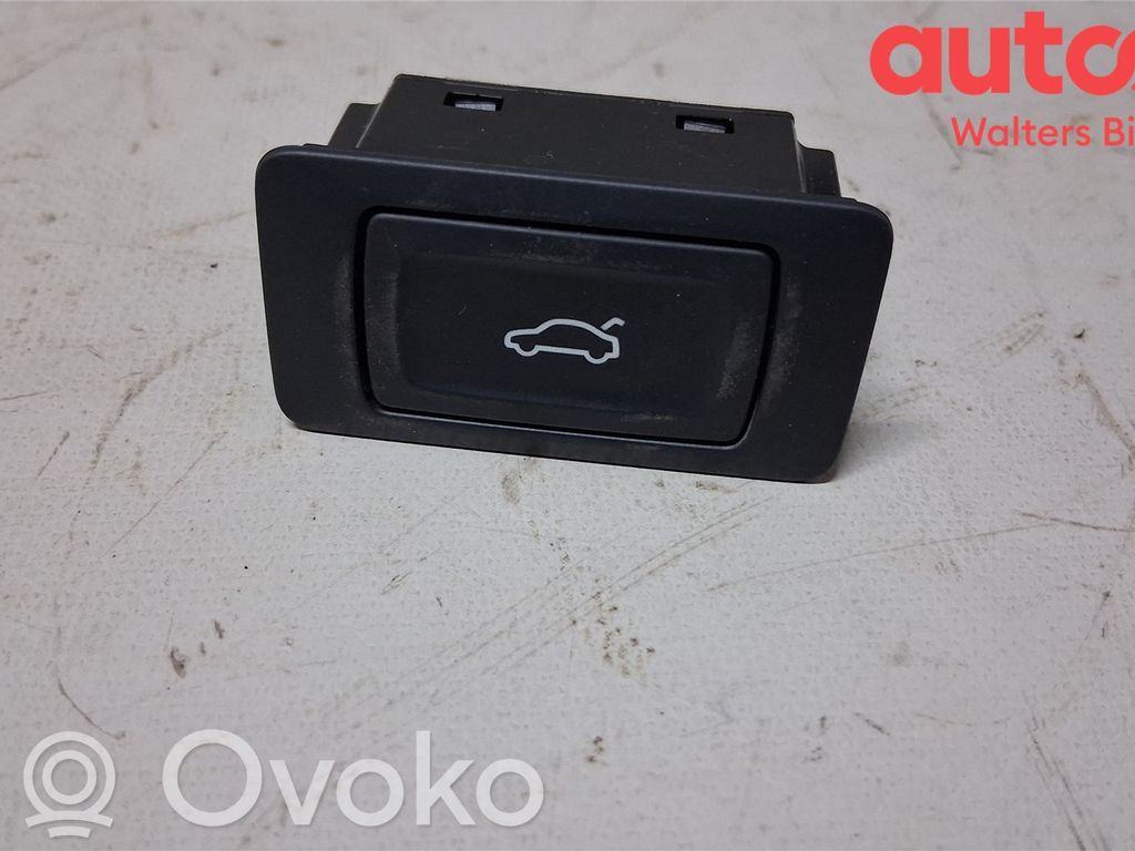 Audi Q3 F3 Interruttore a pulsante apertura portellone posteriore/bagagliaio 