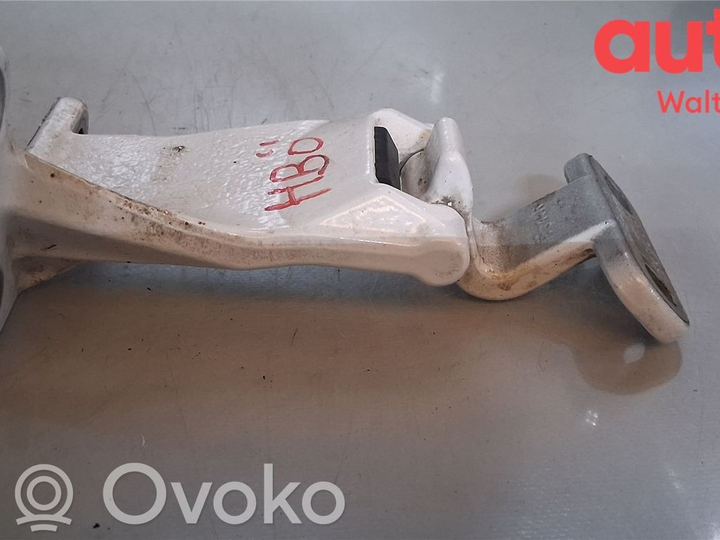 Volkswagen Caddy Rear door upper hinge 
