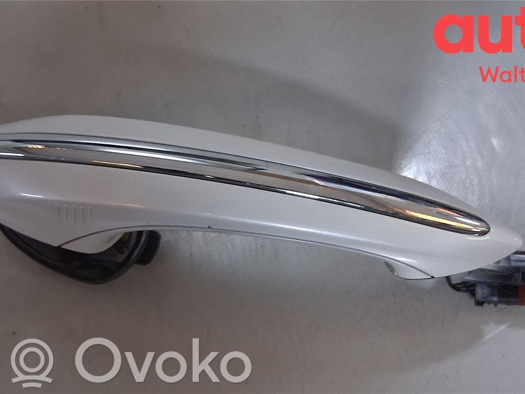 BMW 5 F10 F11 Poignée extérieure avant 